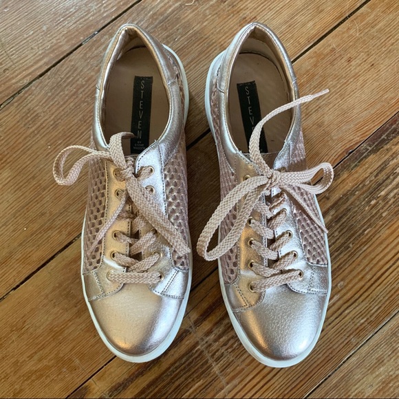 steve madden metallic sneakers